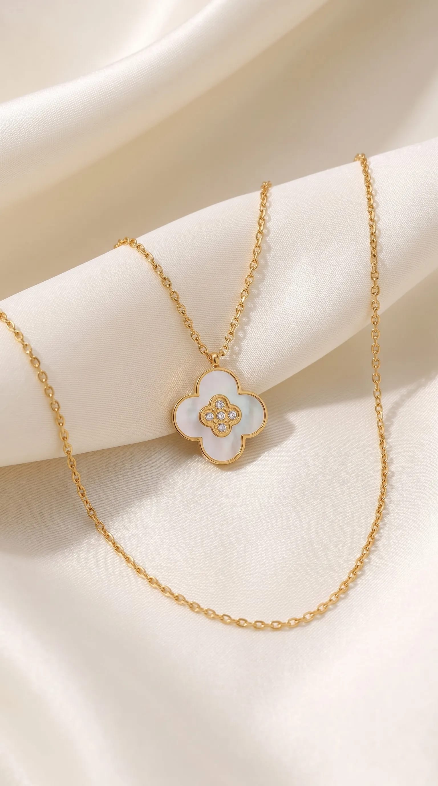Cloversi Clover Pearl – Perlamutra āboliņa kaklarota